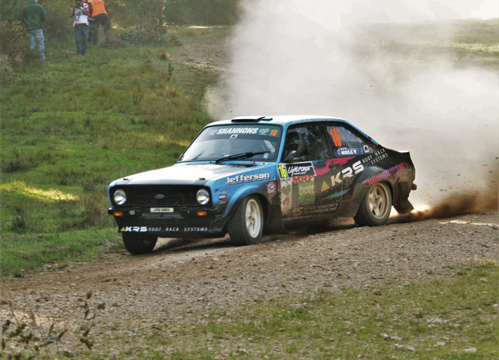Frank Kelly drives Down Under